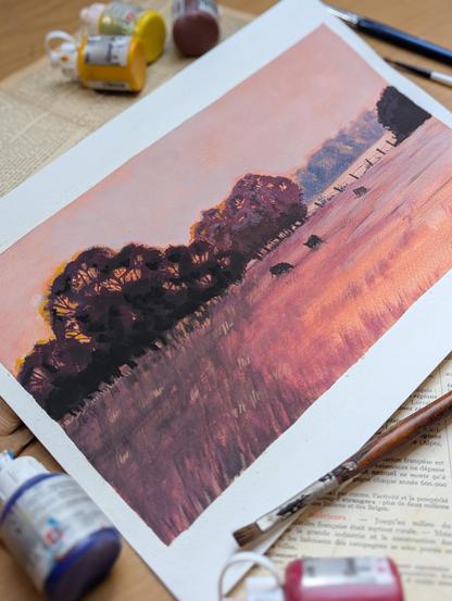 Photo d'une peinture à la gouache d'un paysage rural : arbres, clôtures, haies et bovins, coucher de soleil 
Zoom