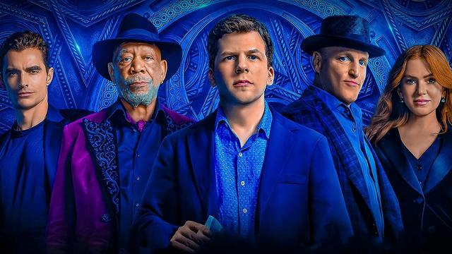 <img alt="Now You See Me 4: il nuovo film promette un “reset” totale della saga dei Quattro Cavalieri" class="webfeedsFeaturedVisual wp-post-image" height="720" src="https://i3.wp.com/images.thedirect.com/media/article_full/now-you-see-me.jpg?w=1280&amp;resize=1280,720&amp;ssl=1" style="display: block; margin-bottom: 5px; clear: both;" title="Now You See Me 4: il nuovo film promette un “reset” totale della saga dei Quattro Cavalieri" width="1280" /><div class="starw-prima-del-contenuto_4" id="starw-2639618887"><div id="addendoContainer_Interstitial"></div></div><p>Il produttore <strong>Bobby Cohen</strong> ha rivelato nuovi dettagli sul futuro del franchise <em>Now You See Me</em>, anticipando che il quarto capitolo potrebbe <strong>stravolgere la direzione narrativa</strong> della serie e aprire una nuova fase creativa. Dopo il successo di <em>Now You See Me: Now You Don’t</em> — uscito a novembre, quasi dieci anni dopo il secondo film — Lionsgate sembra intenzionata a <strong>rilanciare la saga in tempi rapidi</strong>, puntando su un approccio più spettacolare e innovativo.</p><div class="starw-contenuto_6" id="starw-464769158" style="margin-top: 2px; margin-bottom: 2px;"><!-- BOX 300x250 Articolo 1 -->
<div id="addendoContainer_9001" style="width: 300px; height: 250px;">
</div></div>
<p>In un’intervista a <em>The Direct</em>, Cohen ha spiegato che <em>Now You See Me 4</em> sarà concepito come <strong>un vero e proprio “reset” narrativo</strong>, introducendo elementi di n