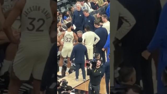 Timeout Goes CRAZY !🔥👀 #stevekerr #goldenstatewarriors #nba