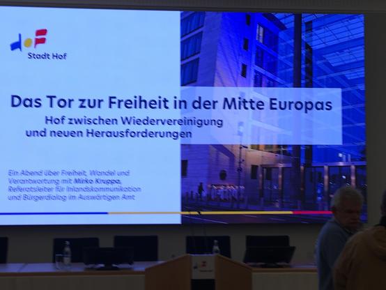 Das Thema des Gesprächsabends: "Das Tor zur Freiheit in der Mitte Europas"