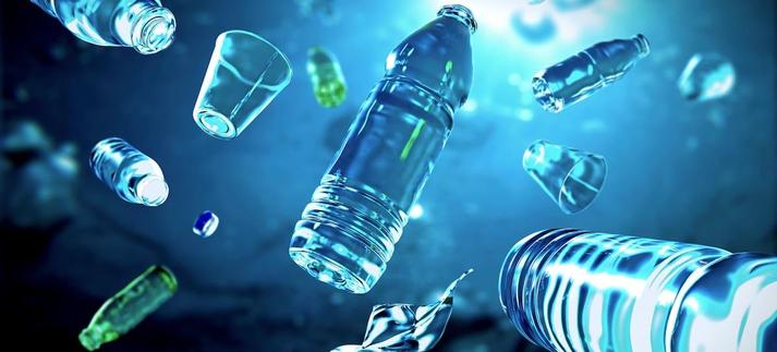 El plástico tarda siglos en degradarse. / CHRISTOPH BURGSTEDT/SCIENCE PHOT