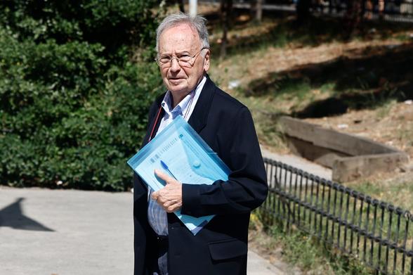 El secretario general de Manos Limpias Miguel Bernard a su llegada a los juzgados de plaza de Castilla el 15 de julio de 2024.