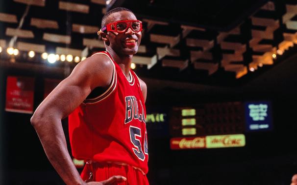 Horace Grant Inducted into Chicago Bulls Ring of Honor – Clemson Tigers Official Athletics Site