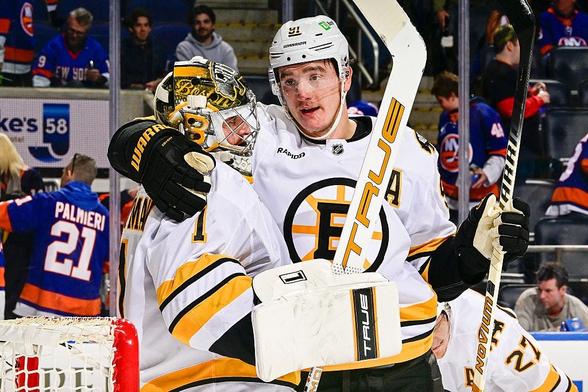 Jeremy Swayman playing like one of best goalies in NHL