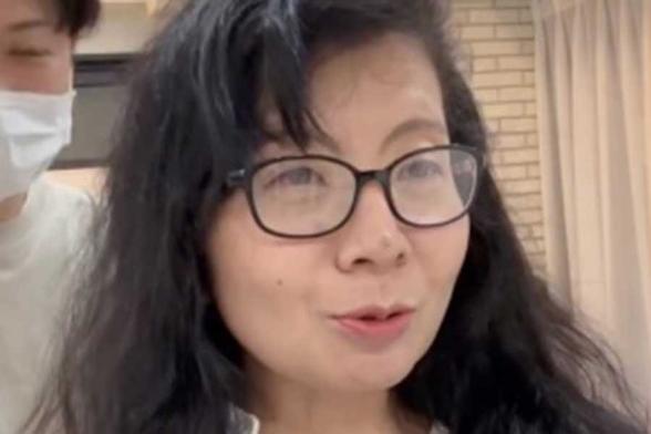 「旦那様も惚れ直すのでは？」　胸元まで伸びた髪をバッサリ→年の差婚女性が大変身　大胆ビフォーアフターに称賛の声 | Hint-Pot