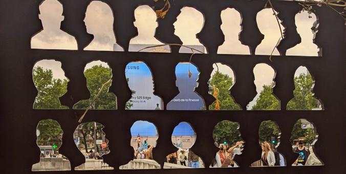 Denkmal für die Opfer des Massakers des 17. Oktober 1961, Paris, im Mai 2025. Foto: Peter Birke.