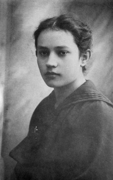 Maria Vetulani, Polish woman soldier, who fought in Battle of Lwów (1918) and Warsaw Uprising (1944). By Unknown author - Archiwa rodzinne, Public Domain, https://commons.wikimedia.org/w/index.php?curid=23046626