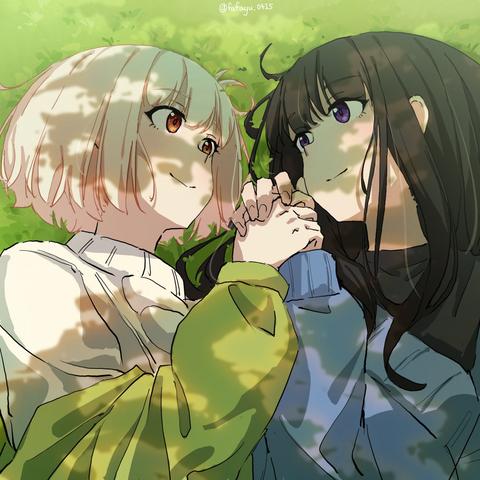 Danbooru tags: 2girls artist_name black_hair black_shirt blonde_hair blue_cardigan bob_cut cardigan closed_mouth commentary couple dappled_sunlight day eye_contact fafayu grass green_jacket highres holding_hands inoue_takina jacket long_hair long_sleeves looking_at_another lycoris_recoil lying multiple_girls nishikigi_chisato on_back outdoors puffy_sleeves purple_eyes red_eyes shadow shirt sidelocks smile sunlight sweater twitter_username upper_body white_sweater yuri