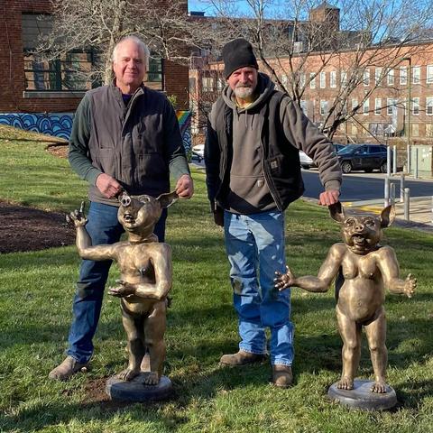 Piggy sculptures