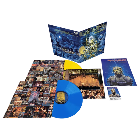 Ein aufgeklapptes Schallplattencover im Hintergrund. Davor ansortiert zwei Schallplatten mit ihren Schutzhüllen, ein Poster und zwei Bilder von Eddie, dem Maskottechen von Iron Maiden. Das Schallplattencover ziert den Schriftzug Iron Maiden, Live after Death.