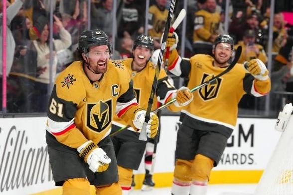 Golden Knights host Canadiens with division lead in sight