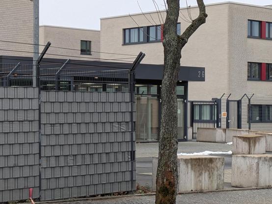 Außenansicht des OLG Dresden