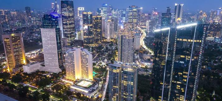 Rascacielos en Yakarta, que se ha convertido en la ciudad más poblada del mundo. / Afriandi