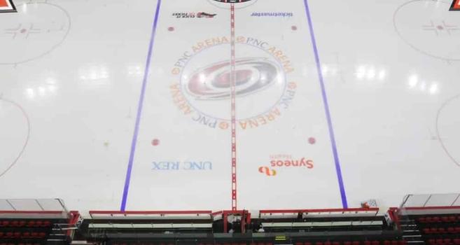 Manitoba-born Hurricanes lead Carolina to 5–1 win, handing Jets their fourth straight loss – Illegal Curve Hockey