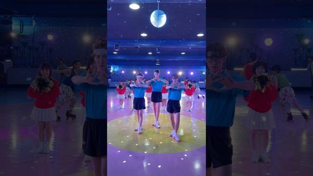 カリスマックス美脚🪩#カリスマックス #SnowMan #音故知新 #ラウール #渡辺翔太 #向井康二