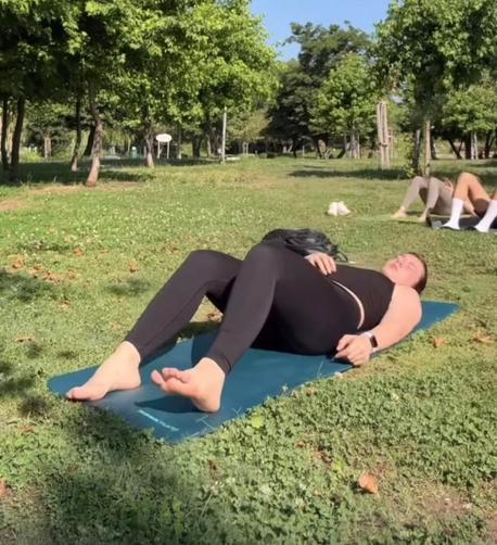 Yağmur şimşek part2 beni takıp etmeyi unutmayın part3 de gelicek