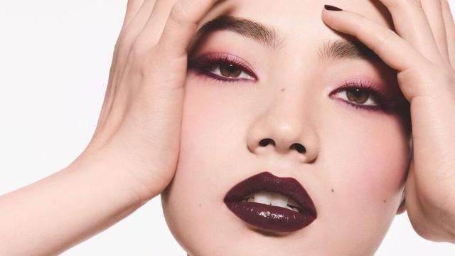 『VOGUE JAPAN』独占インタビュー。 小松菜奈がシャネル ビューティのグローバルアンバサダーに | Vogue Japan