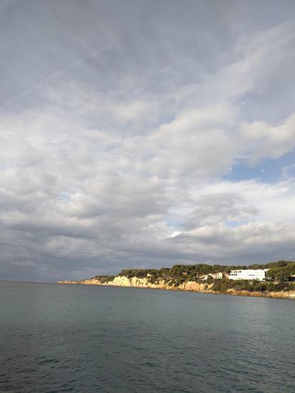 Mer Méditerranée versb11h plage de Portissol