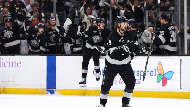Kempe scores in overtime, Forsberg makes 19 saves in Kings' 2-1 win over Canucks