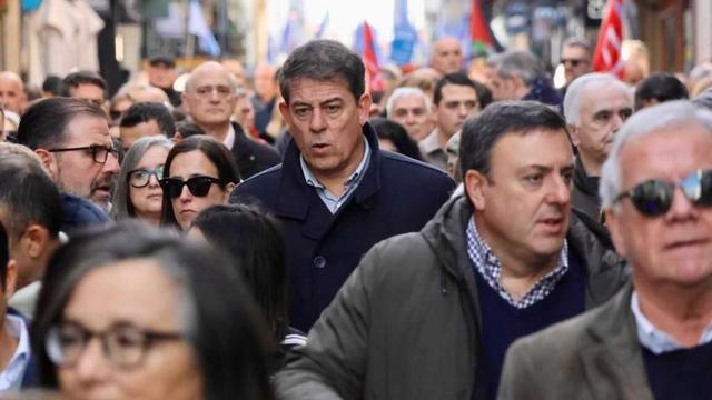 José Ramón Gómez Besteiro, este domingo 30 de novembro na manifestación en Ferrol. (Foto: Nós Diario)