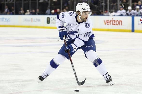 NHL roundup: Lightning stifle Rangers in 7th straight win | WTAQ News Talk | 97.5 FM · 1360 AM