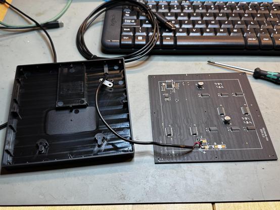 Disassembled LED-Pixeltafel