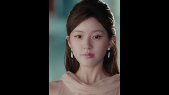 Is this the CEO?😼😼 #赵露思 #陈伟霆 #许我耀眼 #lovesambition #ZhaoLusi #WilliamChan