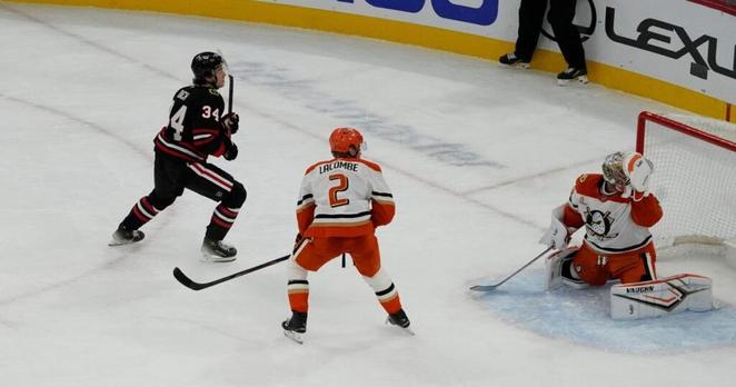 Bedard's 4 points lead Blackhawks to a 5-3 comeback win over Ducks | National Sports