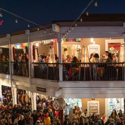 Old Town Holiday Stroll