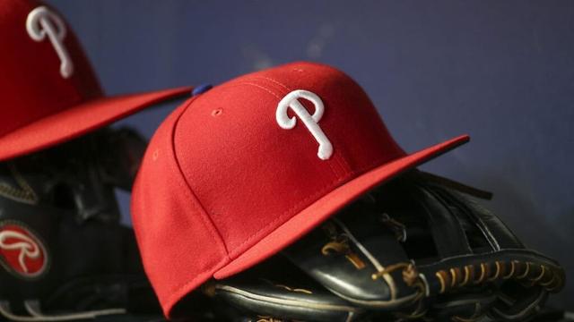 Phillies Predicted to Swing Trade For JT Realmuto Replacement