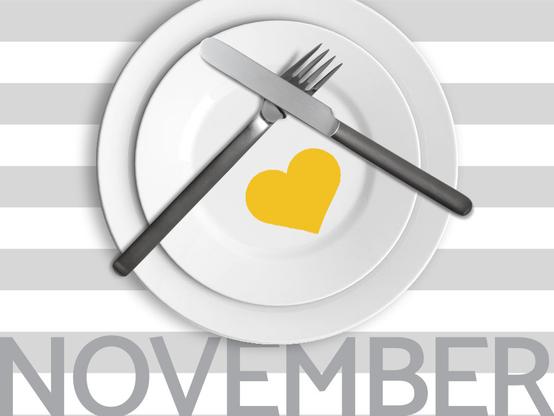 Illustration: leere weiße Teller mit Besteck, gestreifter Untergrund und das Wort November.
