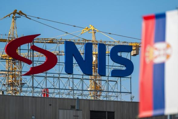 وقف تشغيل مصفاة صربيا الوحيدة جراء عقوبات واشنطن على أكبر شركة للنفط