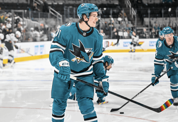 SJHN Daily: Steph Curry on Celebrini, Desharnais Injury Update, Misa to AHL?