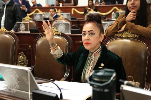 Rebeca Peralta León