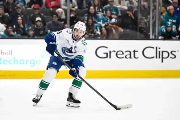 Detroit Red Wings officially put their hat in the ring for Vancouver Canucks captain Quinn Hughes