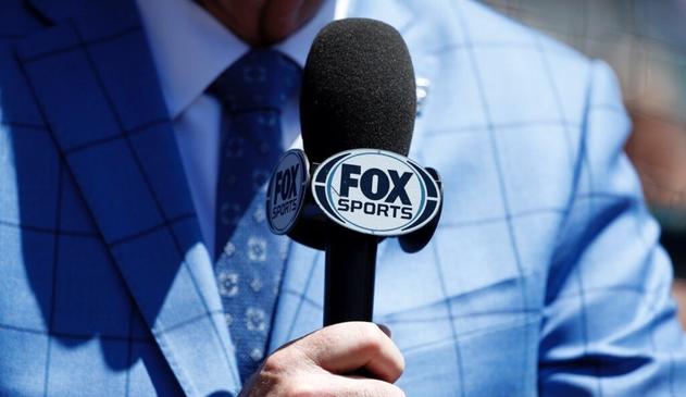 Oilers acquire Hobey Baker winner Isaac Howard from Lightning in exchange for Sam O'Reilly