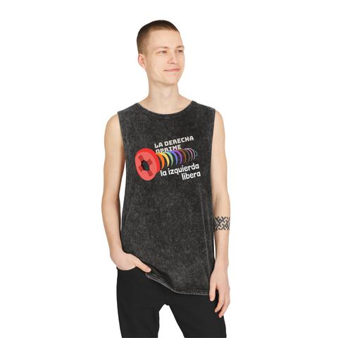 Black stonewash "muscle tank" cut sleeveless top with "La derecha oprime / la izquierda libera" printed on it, with a screw on its side with each thread in a different color of the pride flag