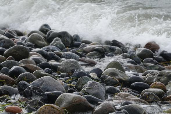 Welle zieht sich wieder zurück