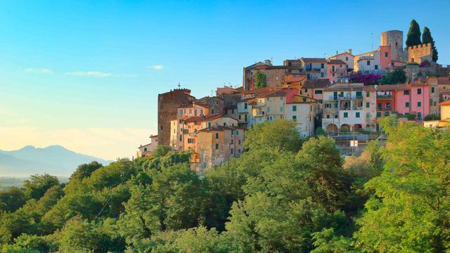 Lovely Liguria - © Davide Carlo Cenadelli / Sime / eStock Photo