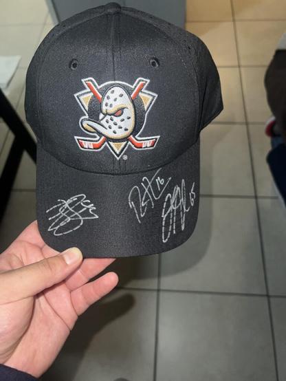 Signed ducks hat