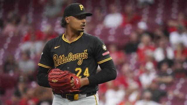 Red Sox acquire pitcher Johan Oviedo in trade with Pirates