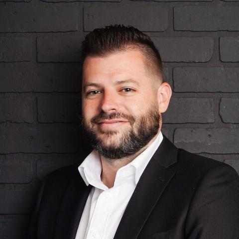 [Slater] Steph Curry and Al Hoford are out tomorrow for the Warriors in Cleveland. Jimmy Butler, Draymond Green, De'Anthony Melton and Seth Curry are questionable. It's the front side of a back-to-back. Warriors play in Chicago on Sunday.