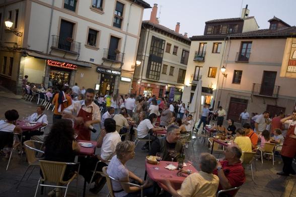 La terraza de un bar en España. (Getty Images)