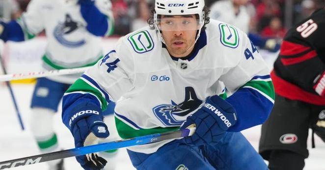 Flyers Turn Down Canucks Trade Offer