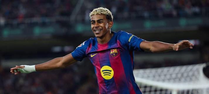 Lamine Yamal durante el partido de LaLiga EA Sports entre el FC Barcelona y la Real Sociedad en el Spotify Camp Nou el 28 de septiembre de 2025 en Barcelona. / Judit Cartiel