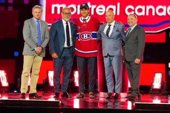 Michael Hage continues to break out as a new report reveals when he may arrive with the Canadiens