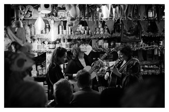 Woolf in harmony over the counter.