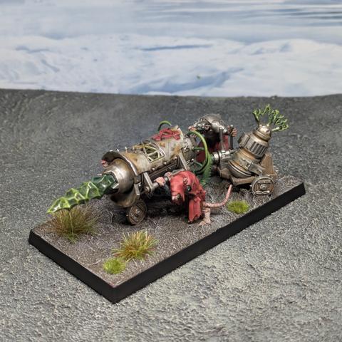 A rat operated cannon thing with a green crystal drill at the front