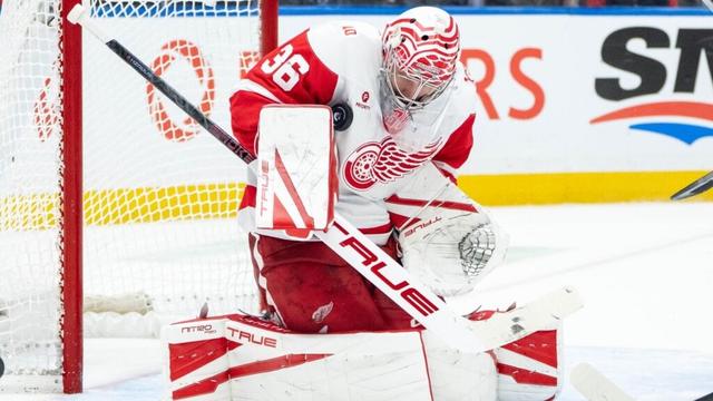 John Gibson gets 1st shutout in almost 3 years as Red Wings blank Canucks 4-0