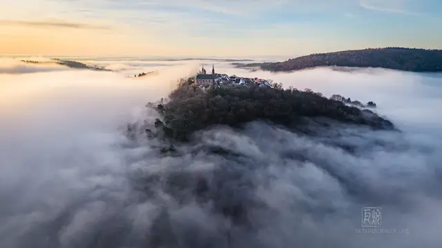 Dilsberg im Nebel - Frank Schindelbeck Fotografie